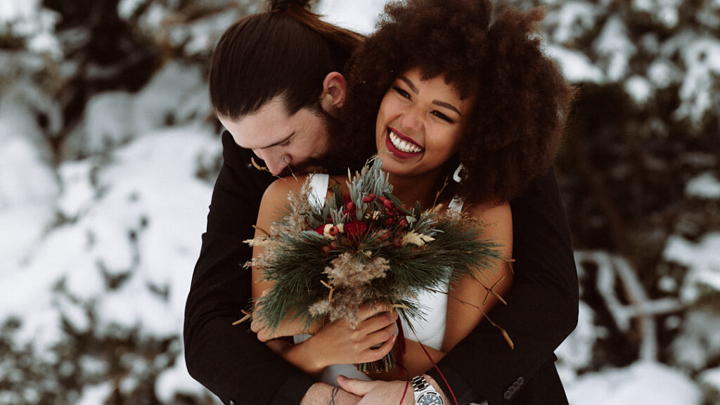 Winterhochzeit - Schweiz und Österreich, Ski-in Ski-out Feeling, Glücksgefühle Weddings