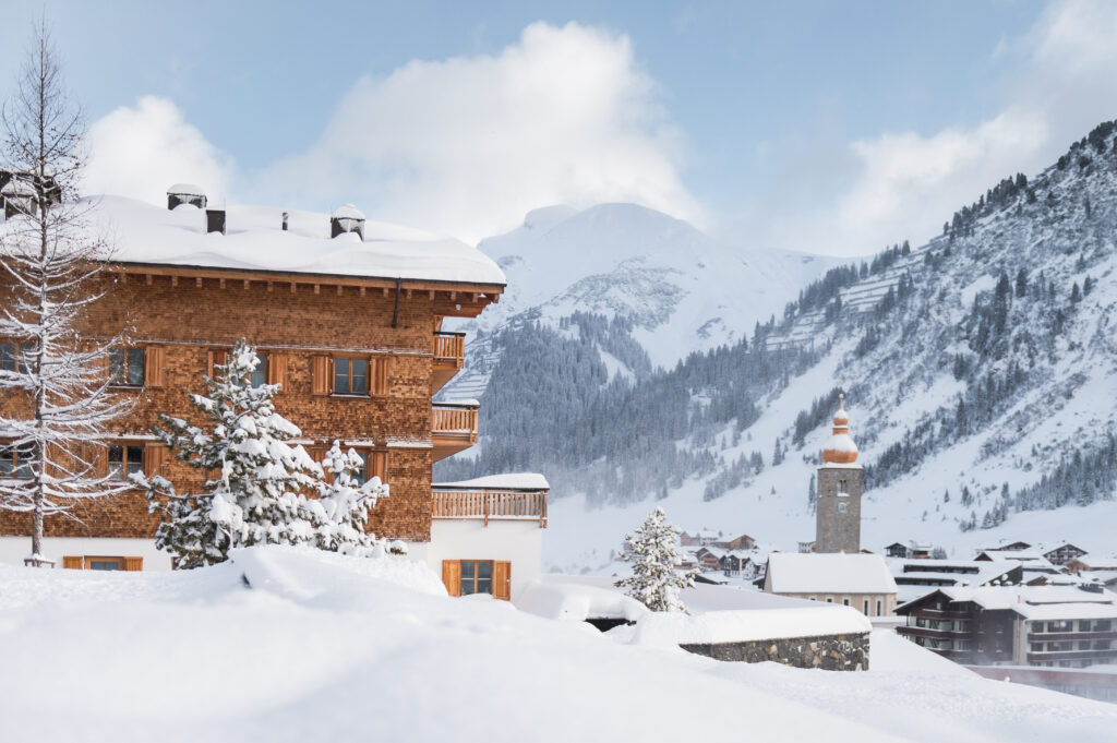 Winterhochzeit in Österreich oder der Schweiz - Ski-in/Ski-out Feeling, heiraten in den Bergen